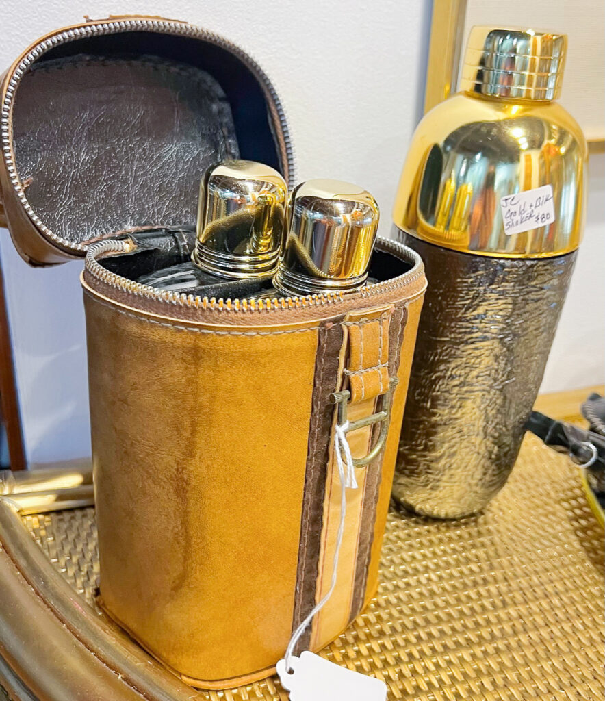 Jeffrey Clark Style - Vintage Shakers with Leather Carry Case